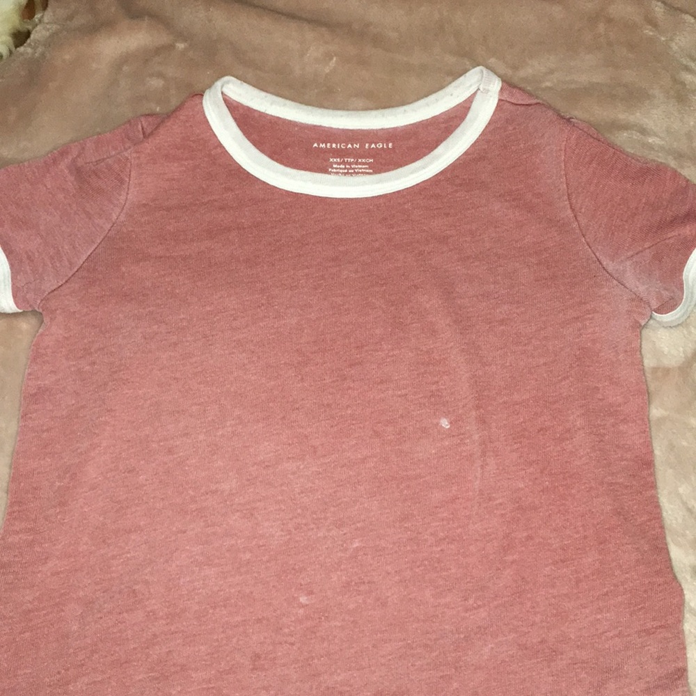 american eagle short sleeve tee! $6